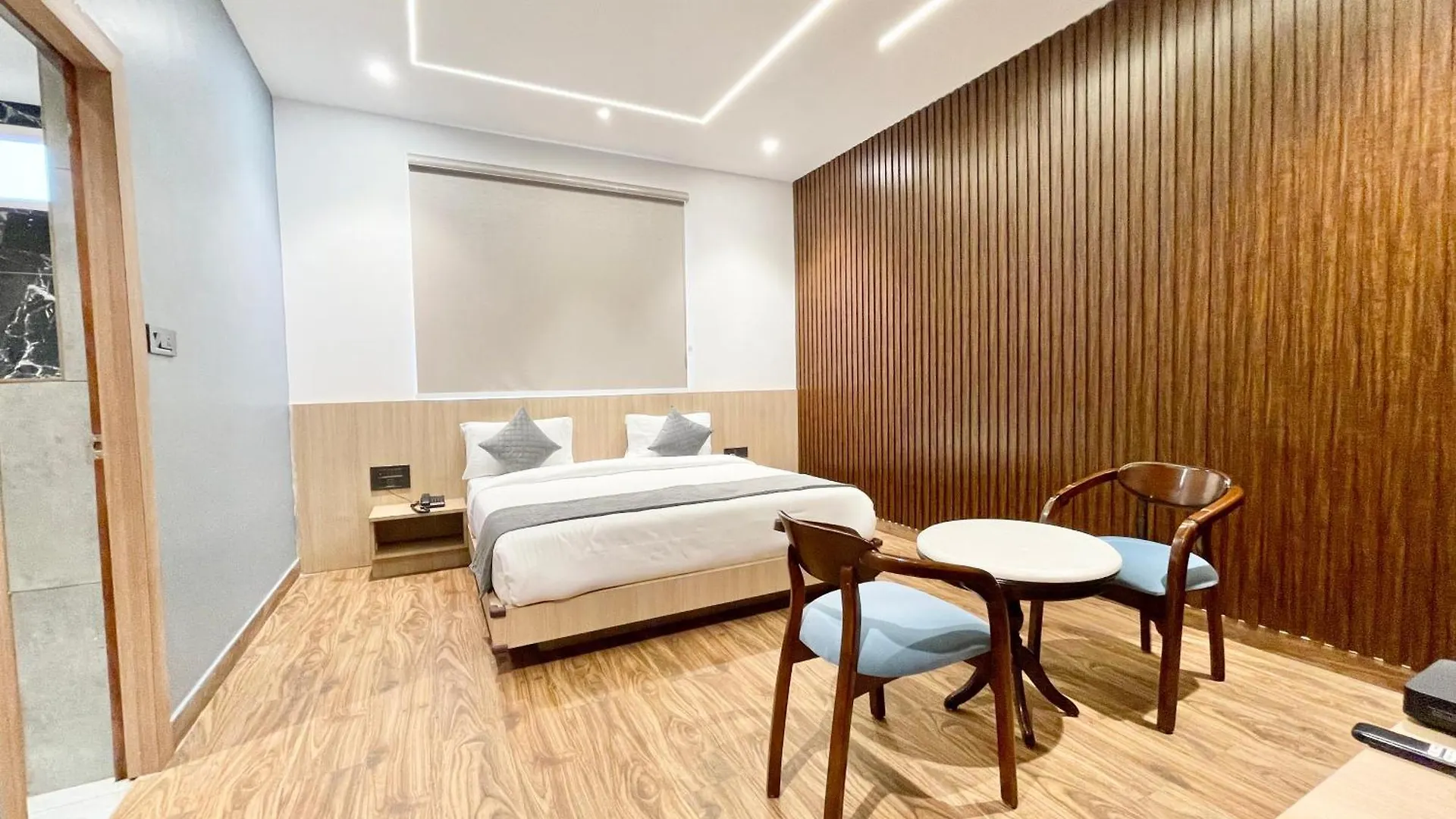 Hotel Well Inn ! Varanasi Fully Air-Conditioned Hotel With Lift-Wifi- Parking Availability, Near Kashi Vishwanath Temple, And Ganga Ghat 4*,  India