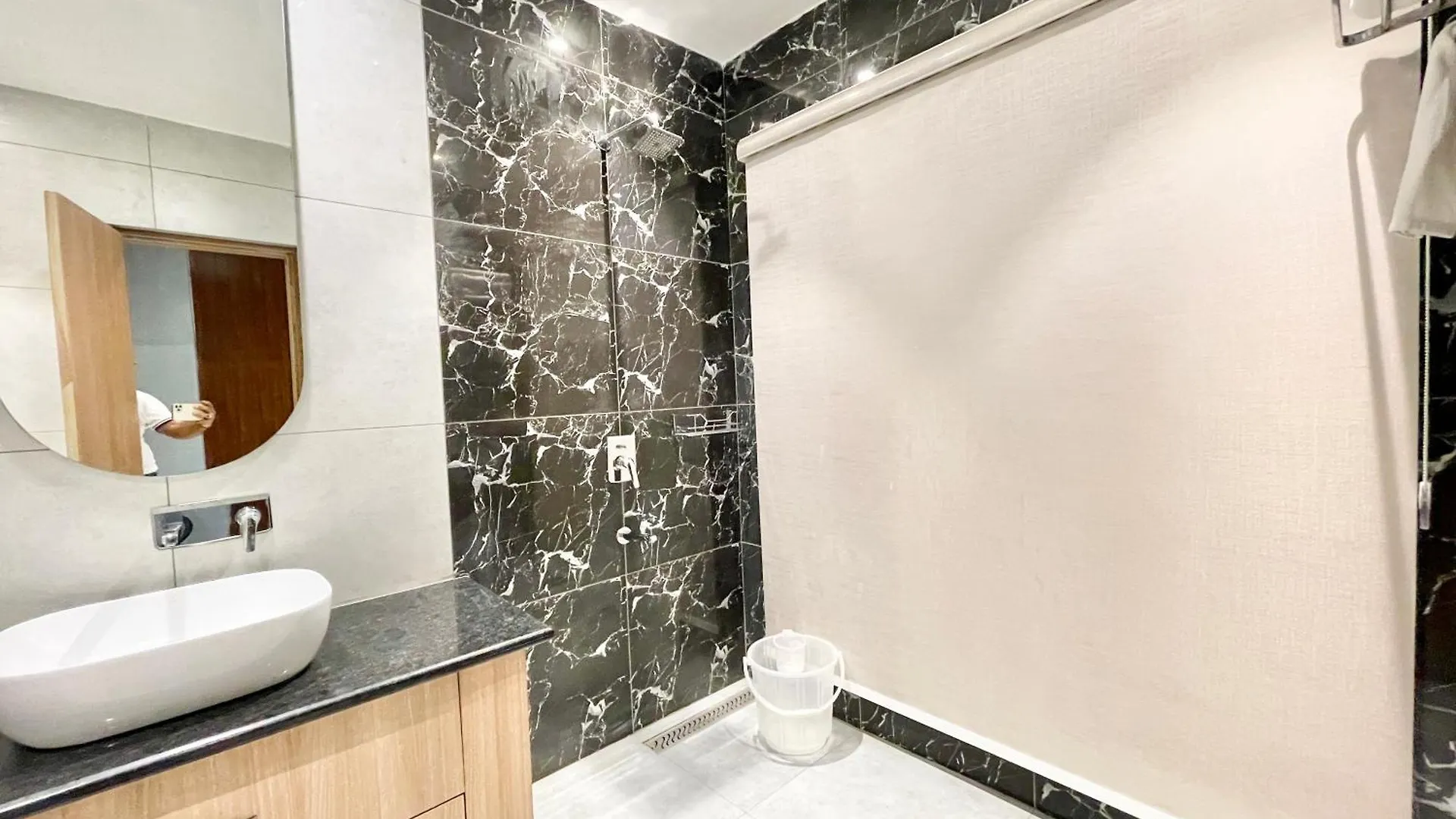 Hotel Well Inn ! Varanasi Fully Air-Conditioned Hotel With Lift-Wifi- Parking Availability, Near Kashi Vishwanath Temple, And Ganga Ghat 4*,  India