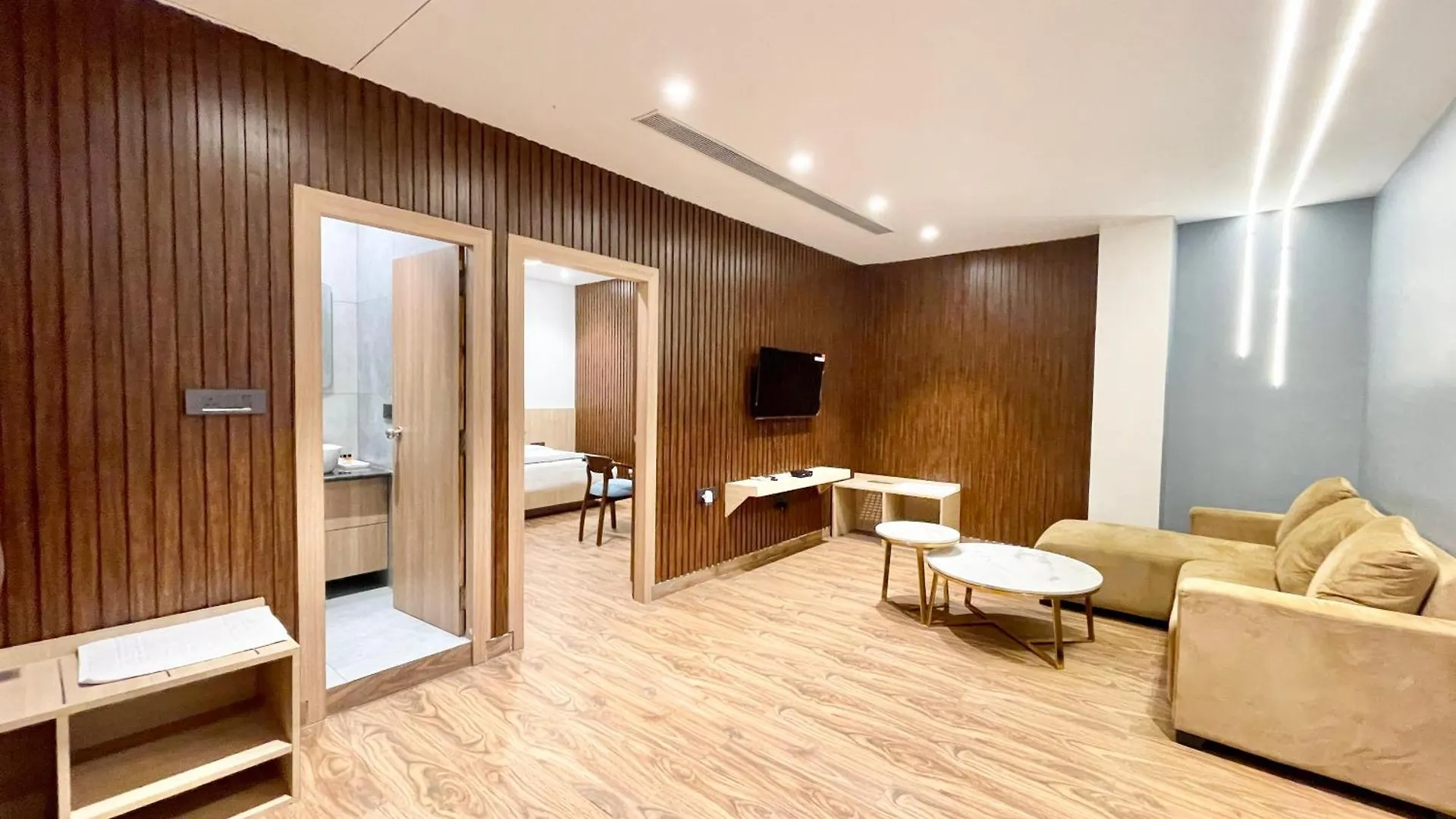 Hotel Well Inn ! Varanasi Fully Air-Conditioned Hotel With Lift-Wifi- Parking Availability, Near Kashi Vishwanath Temple, And Ganga Ghat